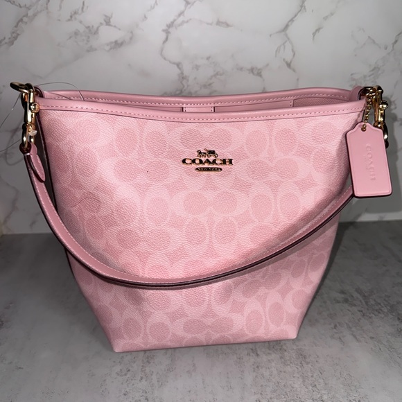 Coach Powder Pink City Bucket Bag In Signature Canvas NWT - Picture 11 of 11